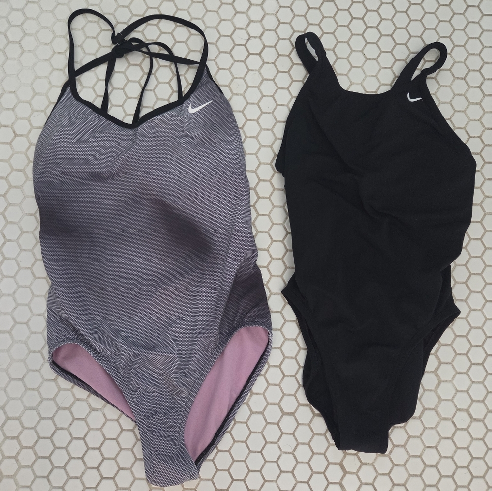 Nike Women's Black and Gray Swimwear Set